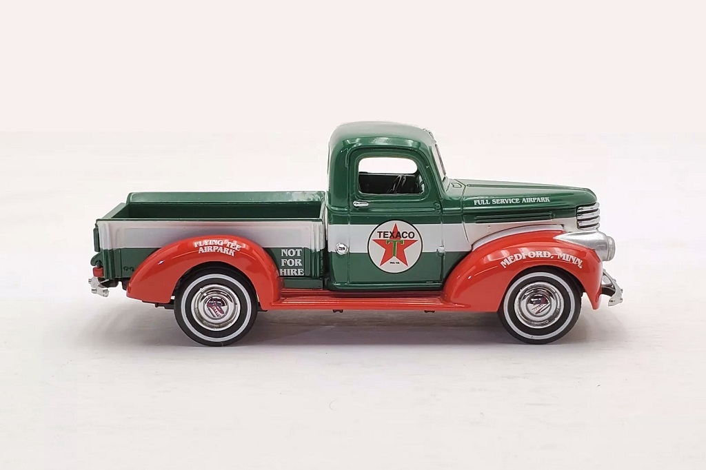 Matchbox Collectibles 92121; 1941 Chevrolet AK Pickup Truck; Texaco